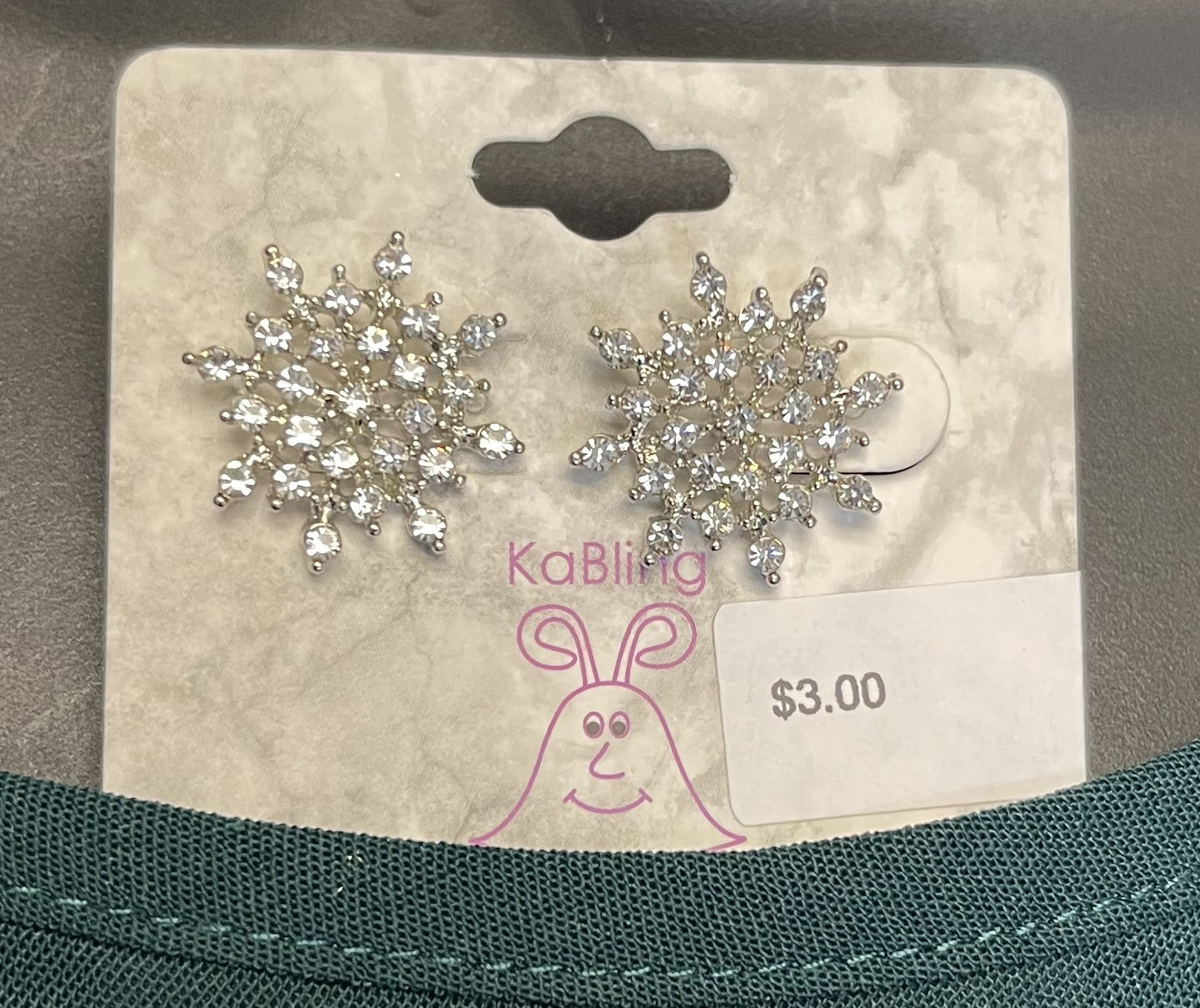 GLISTENING SNOWFLAKE EARRINGS