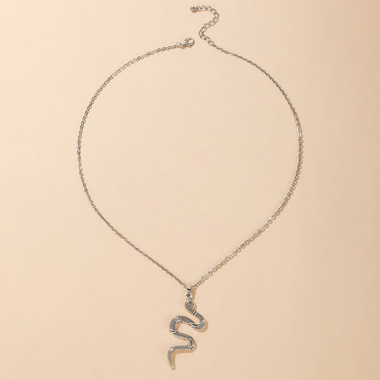 SILVER SNAKE NECKLACE A3463